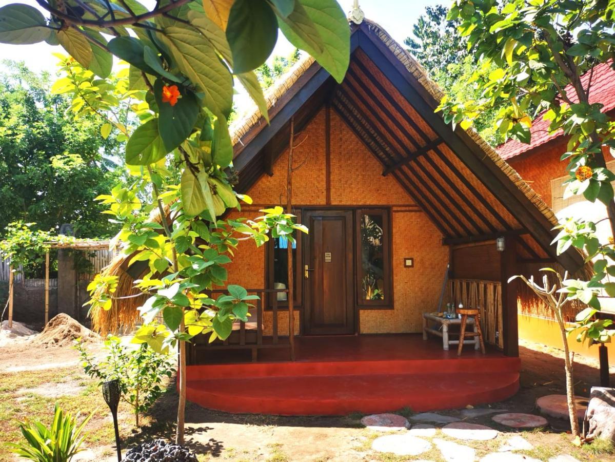 Kampung Meno Bungalows Гили-Мено Экстерьер фото