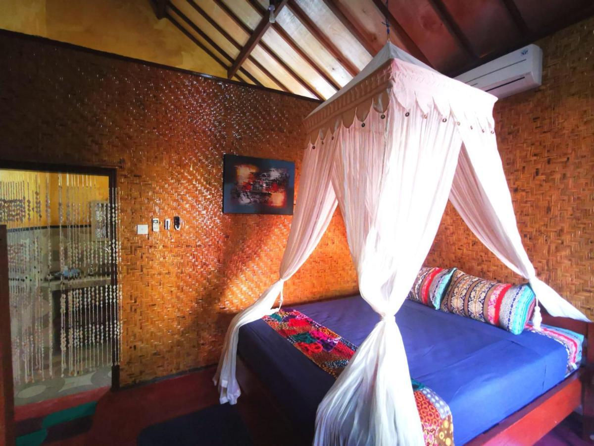 Kampung Meno Bungalows Гили-Мено Экстерьер фото