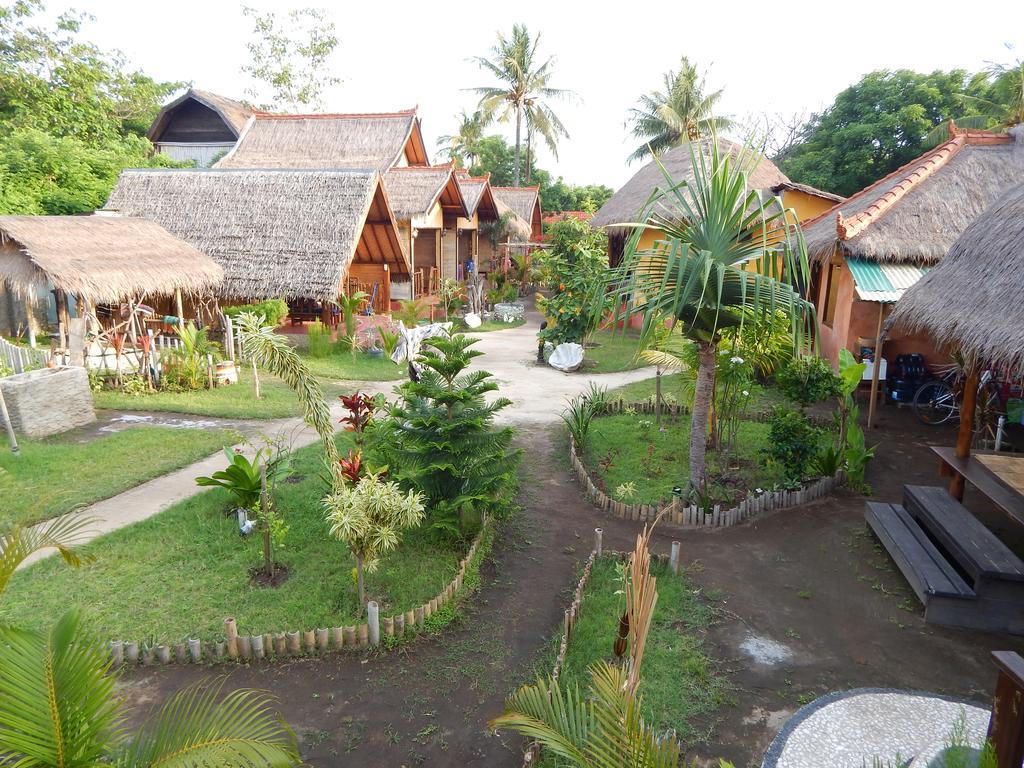 Kampung Meno Bungalows Гили-Мено Экстерьер фото